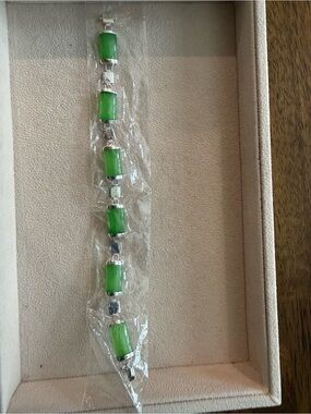 Green Rectangular Stone Link Bracelet